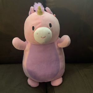 Squishmallow Hug Mee unicorn Tanya